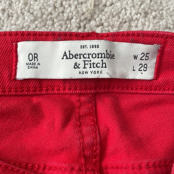 Abercrombie Red jeans - Picture 3 of 3
